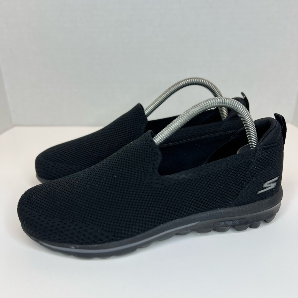 Skechers GoWalk Joy Black Slip On Shoes Women’s Size 8 New without box. 124171